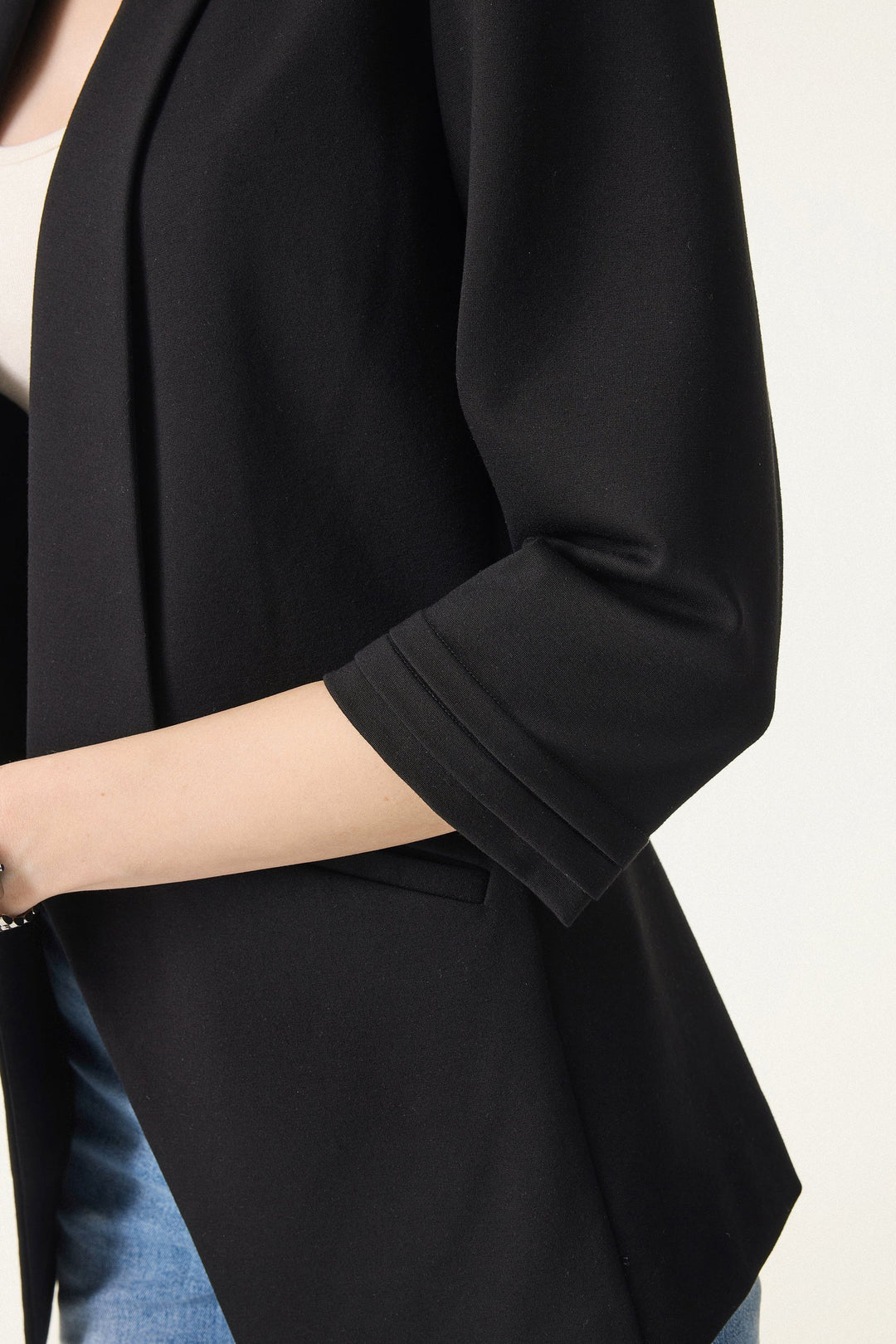 Blazer with 3/4 sleeves