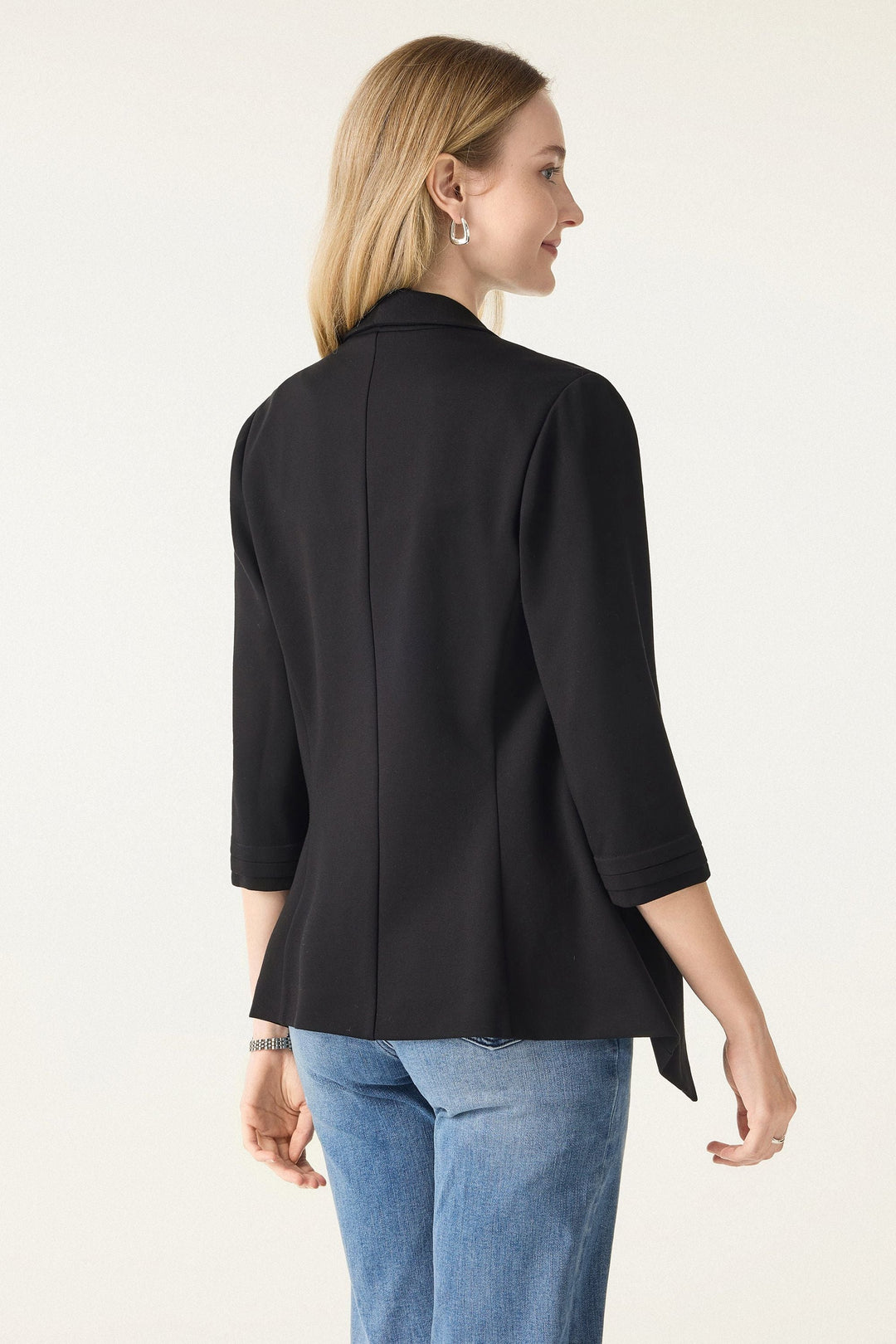 Blazer with 3/4 sleeves