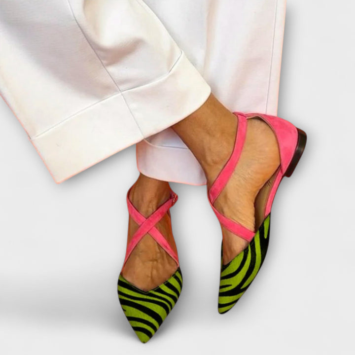 Fenna™ | Buckle Moccasin