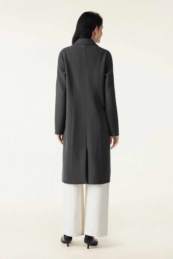 Button-up coat