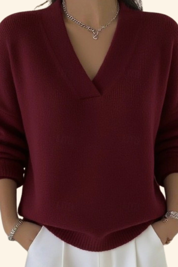 Top Alea Luxe with V-neck