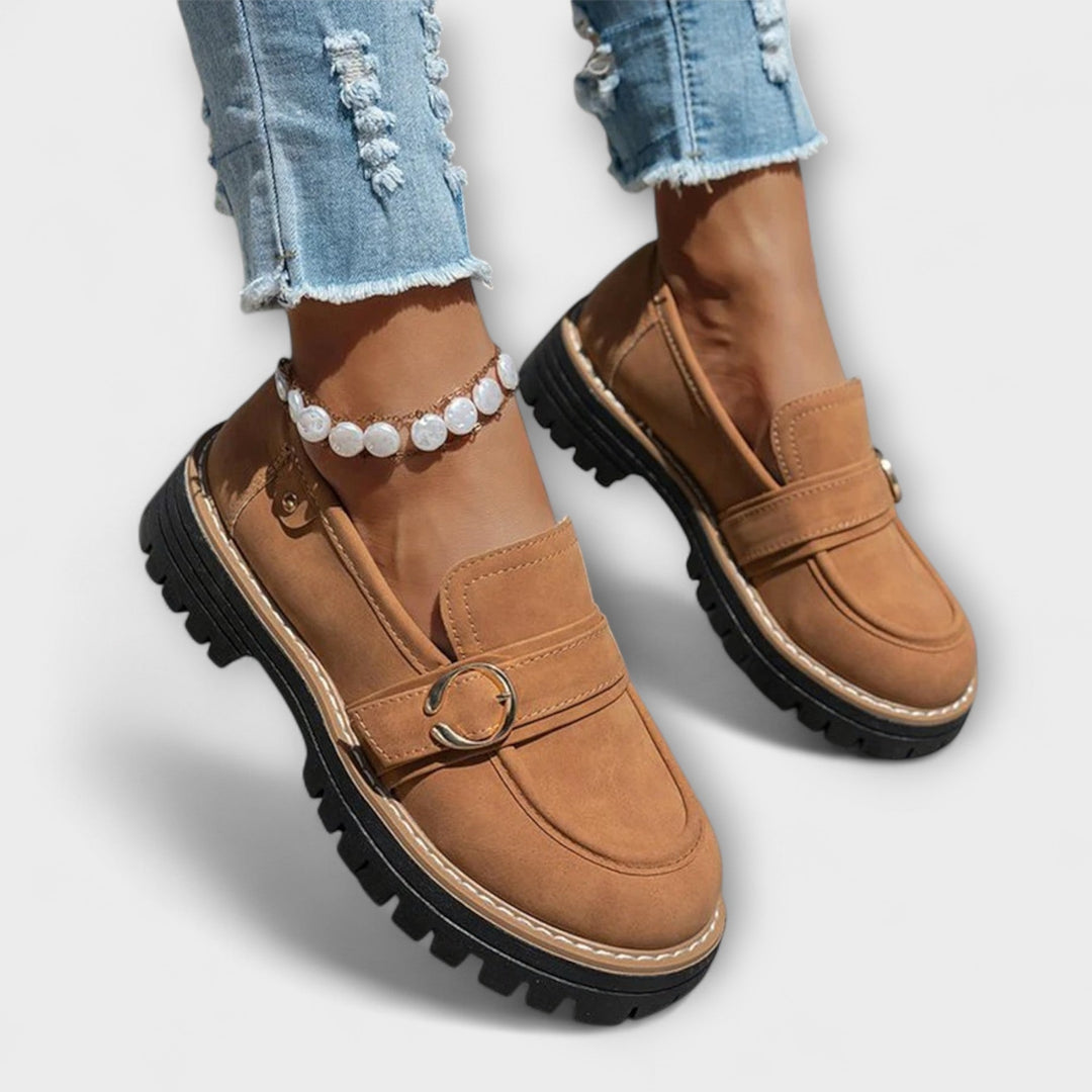 Lora™ | Casual loafers with round toe