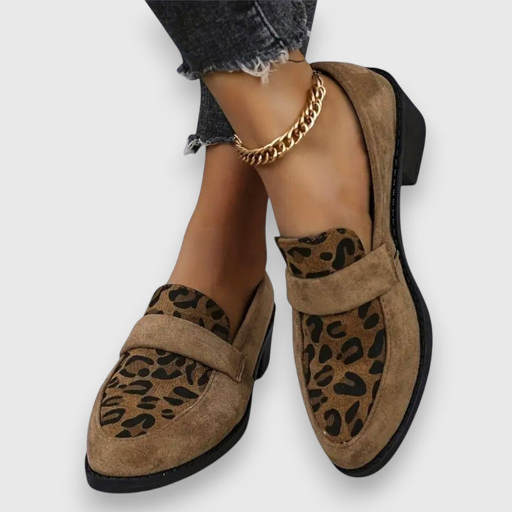 Brunika - Comfortable Slippers