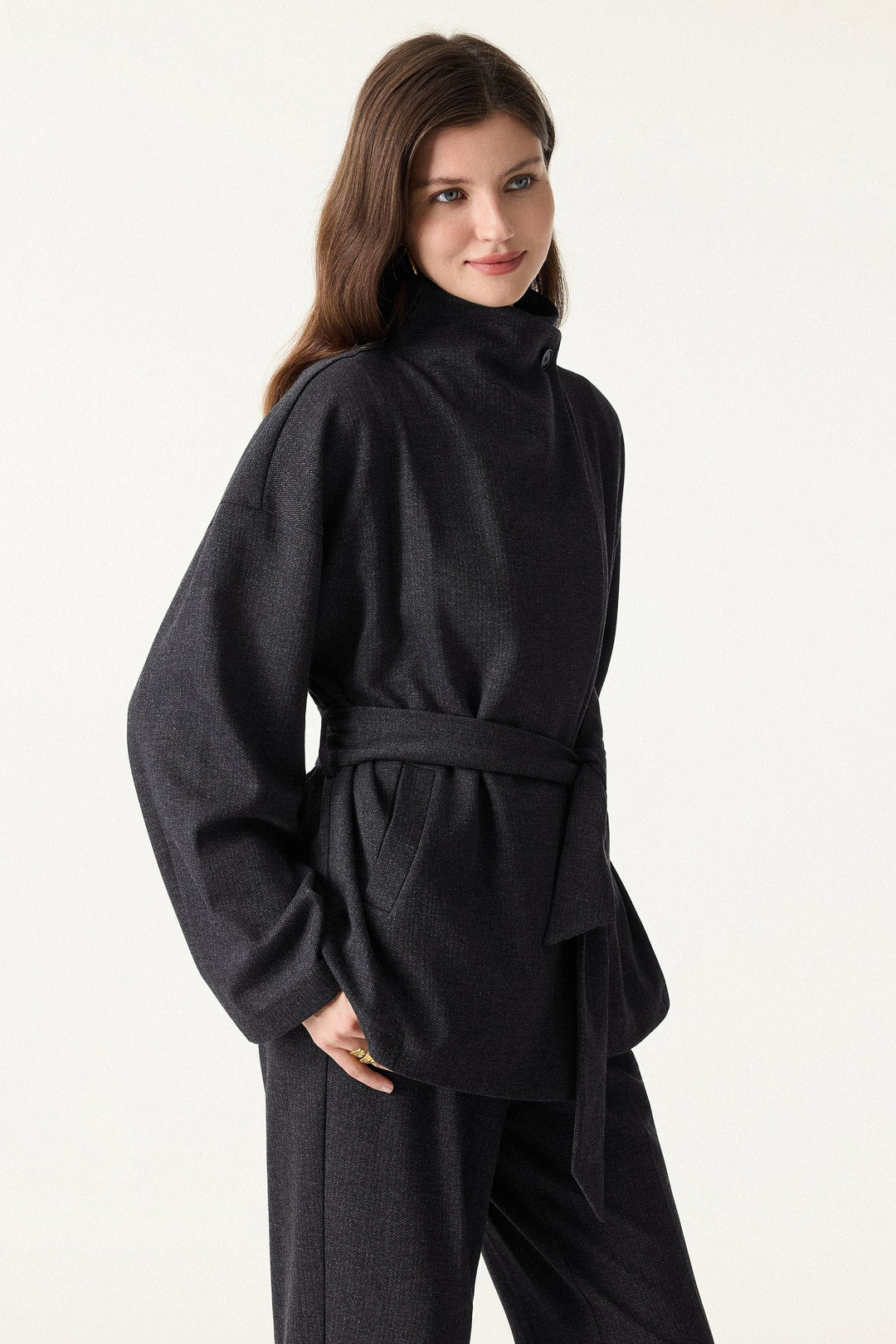 Retro jacket with belt