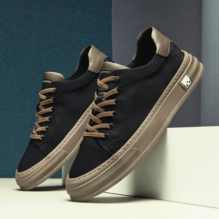 Cameo Casual Low-Top Sneakers
