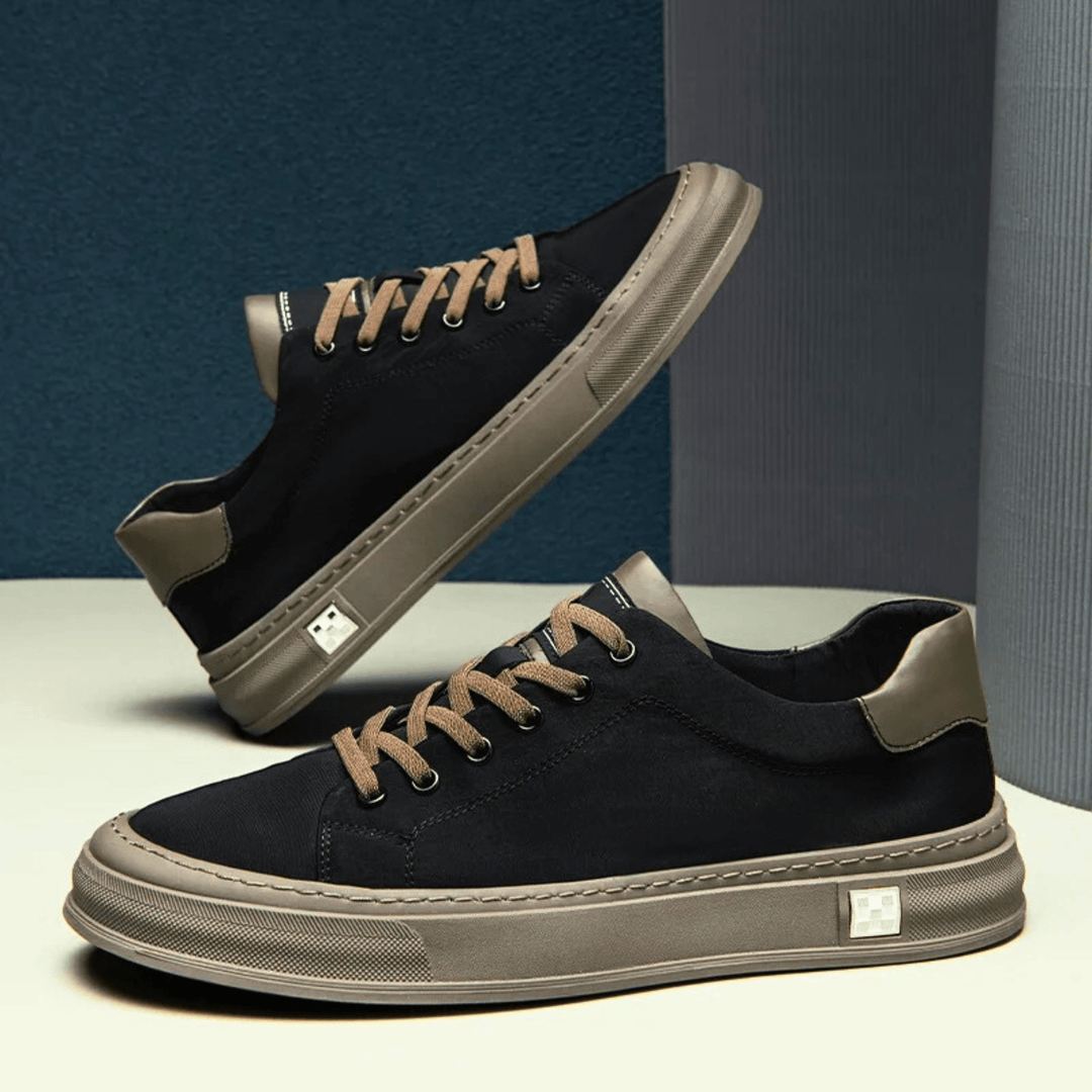 Cameo Casual Low-Top Sneakers