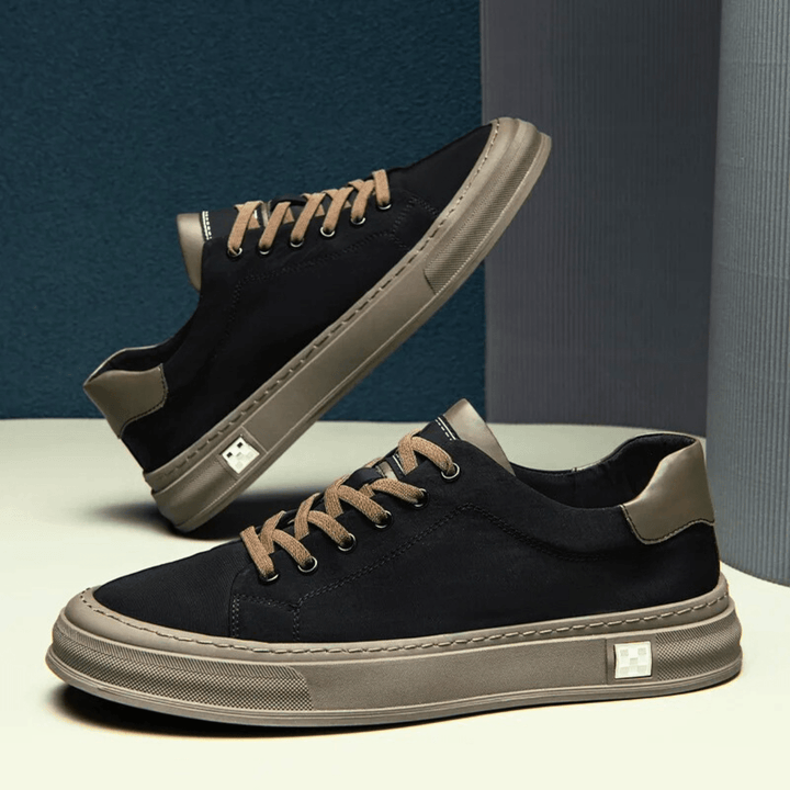 Cameo Casual Low-Top Sneakers