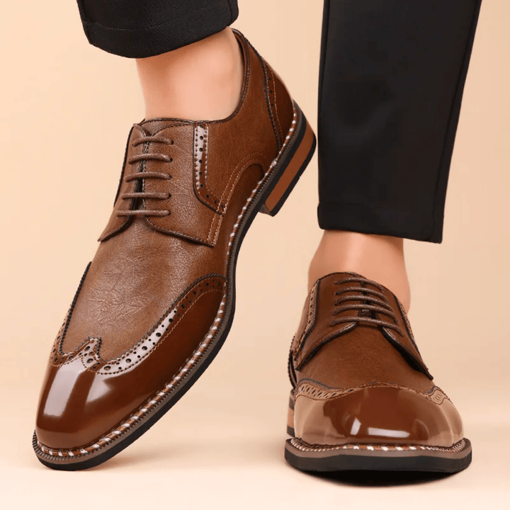 Cartelo Classic Brogue Footwear