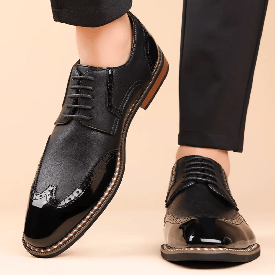 Cartelo Classic Brogue Footwear